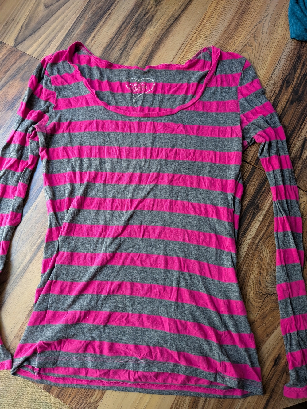 Rue21 Pink & Gray Striped Long Sleeve Scoop Neck Top